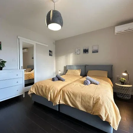 Duplex Penthouse Prime Location * St. Julian's