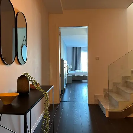 Duplex Penthouse Prime Location Apartment *