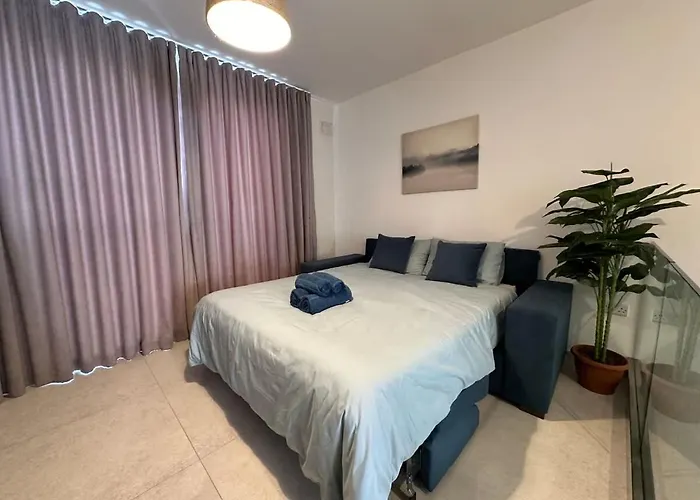 Duplex Penthouse Prime Location