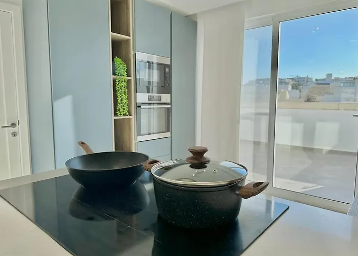 アパート Duplex Penthouse Prime Location *