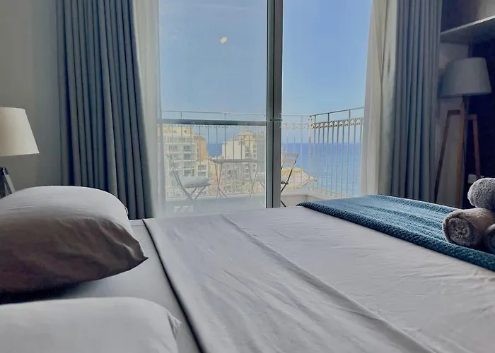 Duplex Penthouse Prime Location * Saint Julian's